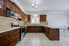 Large home with basement apartment  , Improved pricing - Photo 5