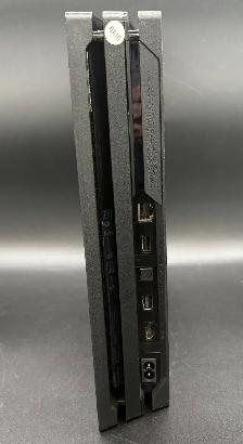 1TB Playstation 4 PRO Complete with Red PS4 Controller - Photo 3