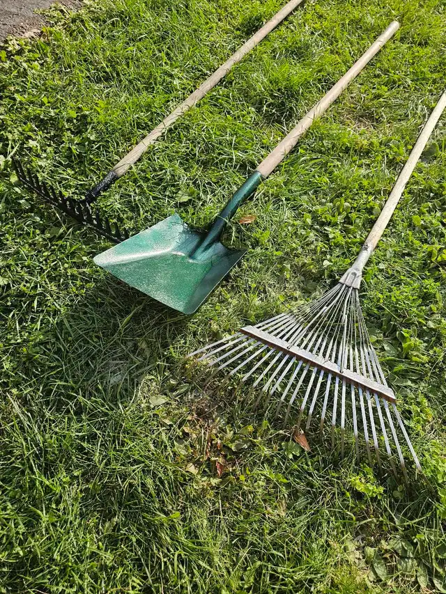 Gardening Tool Set 3 for $30