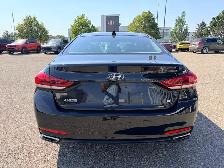 2015 Hyundai Genesis Sedan Premium - Photo 11