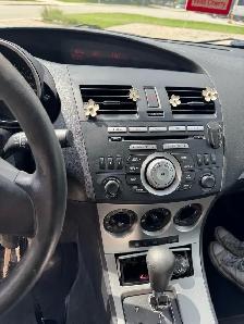 2010 Mazda 3 - Photo 10