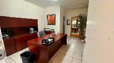 BUREAU À LOUER - BOUCHERVILLE - Photo 4
