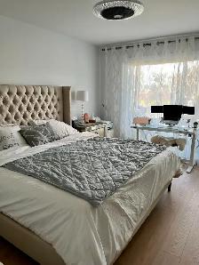 Beau condo lumineux et luxueux, directement sur un Golf! - Photo 27