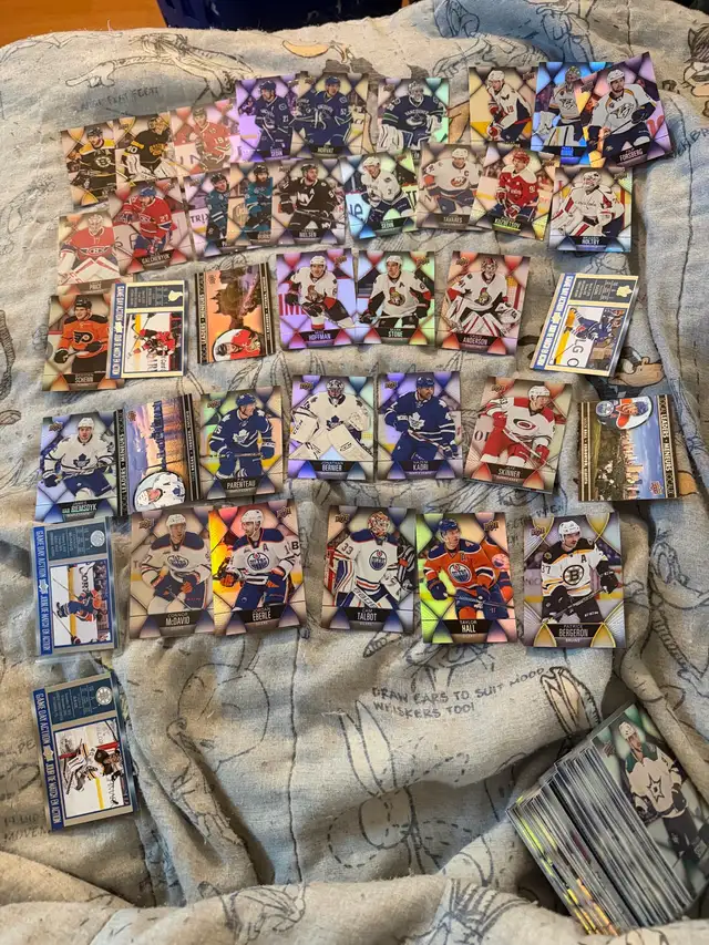 Cartes de hockey plus de 400 cartes!