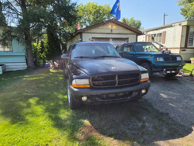 2001 Dodge Dakota Sport
