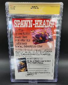 Spawn #8 Comic Signed by Todd McFarlane CGC Graded 9.6 - Photo 2