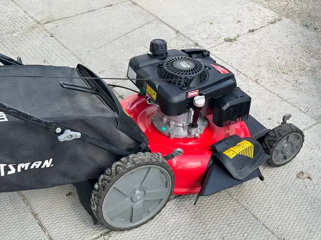 Craftsman lawnmower