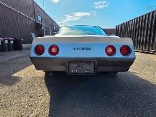 1982 Chevrolet Corvette CROSSFIRE INJECTION / T-TOP / LOW MILLEA - Photo 8