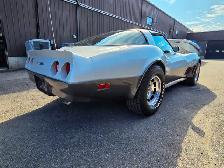 1982 Chevrolet Corvette CROSSFIRE INJECTION / T-TOP / LOW MILLEA - Photo 10