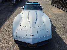 1982 Chevrolet Corvette CROSSFIRE INJECTION / T-TOP / LOW MILLEA - Photo 15