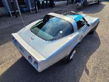 1982 Chevrolet Corvette CROSSFIRE INJECTION / T-TOP / LOW MILLEA - Photo 9
