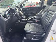 2018 Ford Edge SEL, AWD, Camera, Pano, Sunroof, Lane Assist, Pow - Photo 11