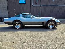 1982 Chevrolet Corvette CROSSFIRE INJECTION / T-TOP / LOW MILLEA - Photo 11