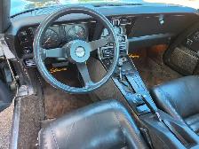 1982 Chevrolet Corvette CROSSFIRE INJECTION / T-TOP / LOW MILLEA - Photo 22