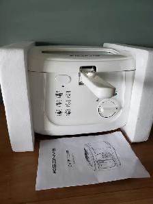 DEEP FRYER BNEW NEVER USED