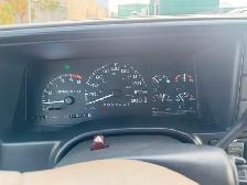 1999 GMC Yukon Denali Clean Title Safetied LOW KM - Photo 8