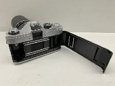 Canon TX 35mm Camera with 200mm Lens - Photo 3