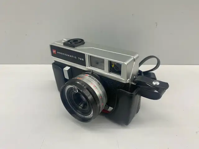 GAF Anscomatic 726 35mm Film Camera