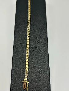 14k Illusion-Set Diamond Tennis Bracelet - Photo 2