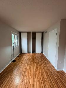Room For Rent - Photo 2