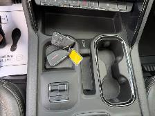 2025 GMC Sierra 2500HD AT4 - CREW CAB- 4X4-DIESEL - Photo 20