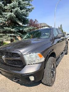 2018 RAM 1500  Crew Cab 4WD - Photo 2