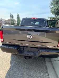 2018 RAM 1500  Crew Cab 4WD - Photo 4