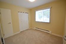 AVAILABLE NOW! 2-Bedroom, Open and Bright in Corydon Village! - Photo 4