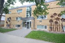 AVAILABLE NOW! 2-Bedroom, Open and Bright in Corydon Village! - Photo 7