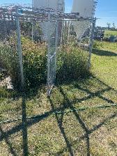 Chain Link fencing - Photo 2