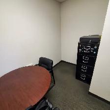 Office Space Inside Computer Shop For Cell/Tablet Repair/Sales - Photo 6
