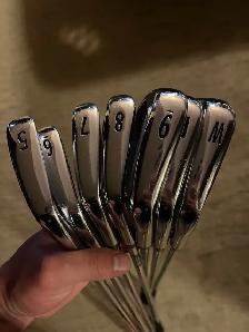 Titleist 716 W-5 Irons - Photo 2