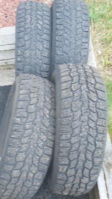 WINTER TIRES- GOOD CONDITION - Photo 6