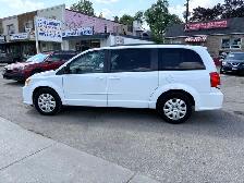 2015 Dodge Grand Caravan SXT FWD SXT 3.6L V6 Stow-N-Go One Owner - Photo 7