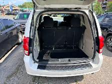 2015 Dodge Grand Caravan SXT FWD SXT 3.6L V6 Stow-N-Go One Owner - Photo 10