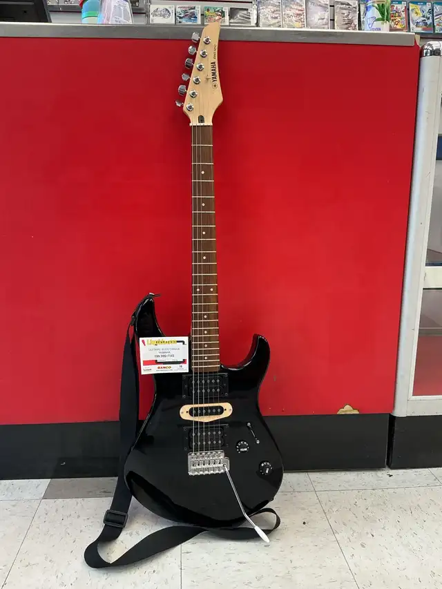 guitare Yamaha