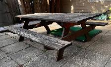 pic nic wood table