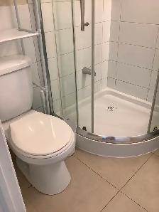 Furnished room for rent - Photo 5