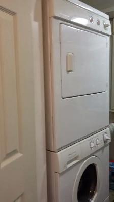 Renovated Heritage Living: Fully Furnished Downtown Apt - Photo 6