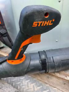 Stihl BR600 Backpack Blower 2 Stroke Commercial Grade - Photo 2