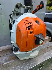 Stihl BR600 Backpack Blower 2 Stroke Commercial Grade - Photo 9