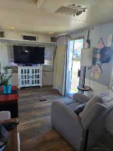1 bed 1 bath for sale - Photo 2