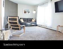 IMMACULATE LAKEVIEW FURNISHED PENTHOUSE CONDO FOR SALE - Photo 4