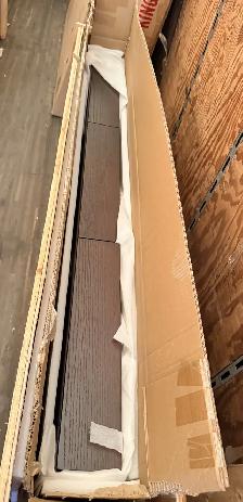 Picture Rectangular Manufactured Wood desk - Photo 4