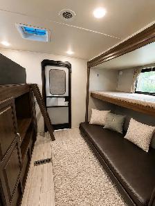 2019 Solarie 312TSQBK Bunkhouse travel trailer, half ton towable - Photo 7