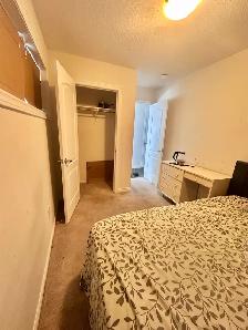 Room for rent (Barrie South - Mapleview & Essa) - Photo 2