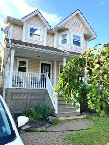 25-119 Lovely furnished home in Bedford