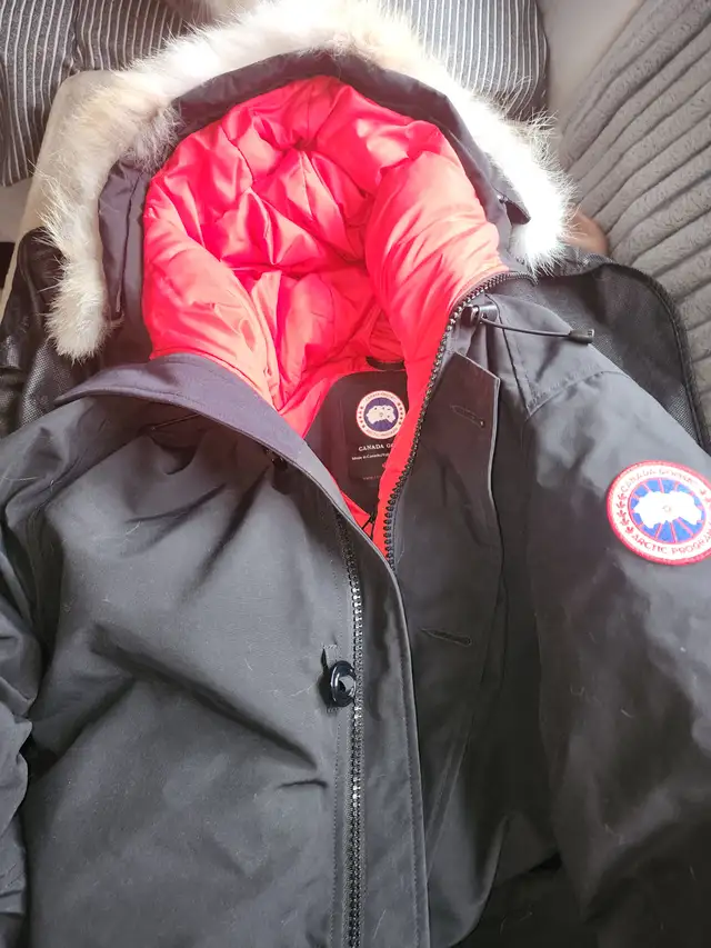 Canada Goose XL Parka Jacket Toronto Raptors Edition
