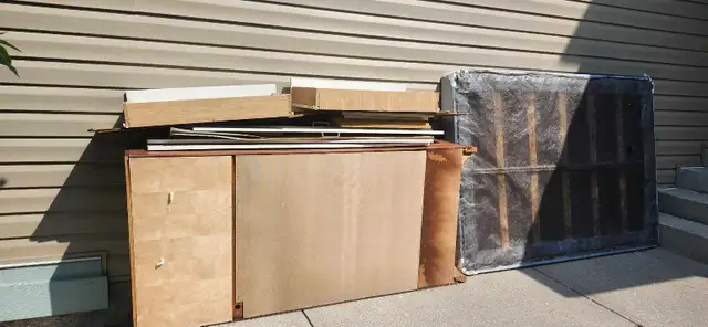 Junk Removal Text or Call 587-719-8449