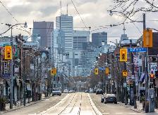 Cozy Private Room Around Downtown Toronto – Dundas & Dufferin - Photo 7